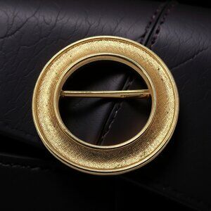 Vintage Mid 1939 –1955 Crown Trifari Circular Textured Brushed Brooch Pin